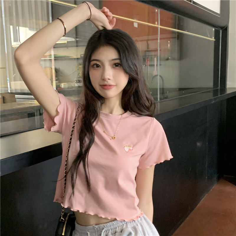 Sweet Sexy Navel-Baring Short Student Top 2025 Summer New Short-Sleeved Embroidered Fungus Edge Slim T-Shirt for Women Trendy