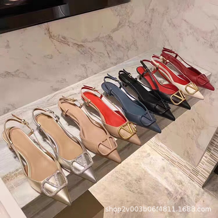 High-heeled Sandals V Family Pointed Toe Covered Toe Thin-heeled Metal V-buckle Single-layer Shoes Patent Leather Back Air European and American Summer Huajia Women's Shoes