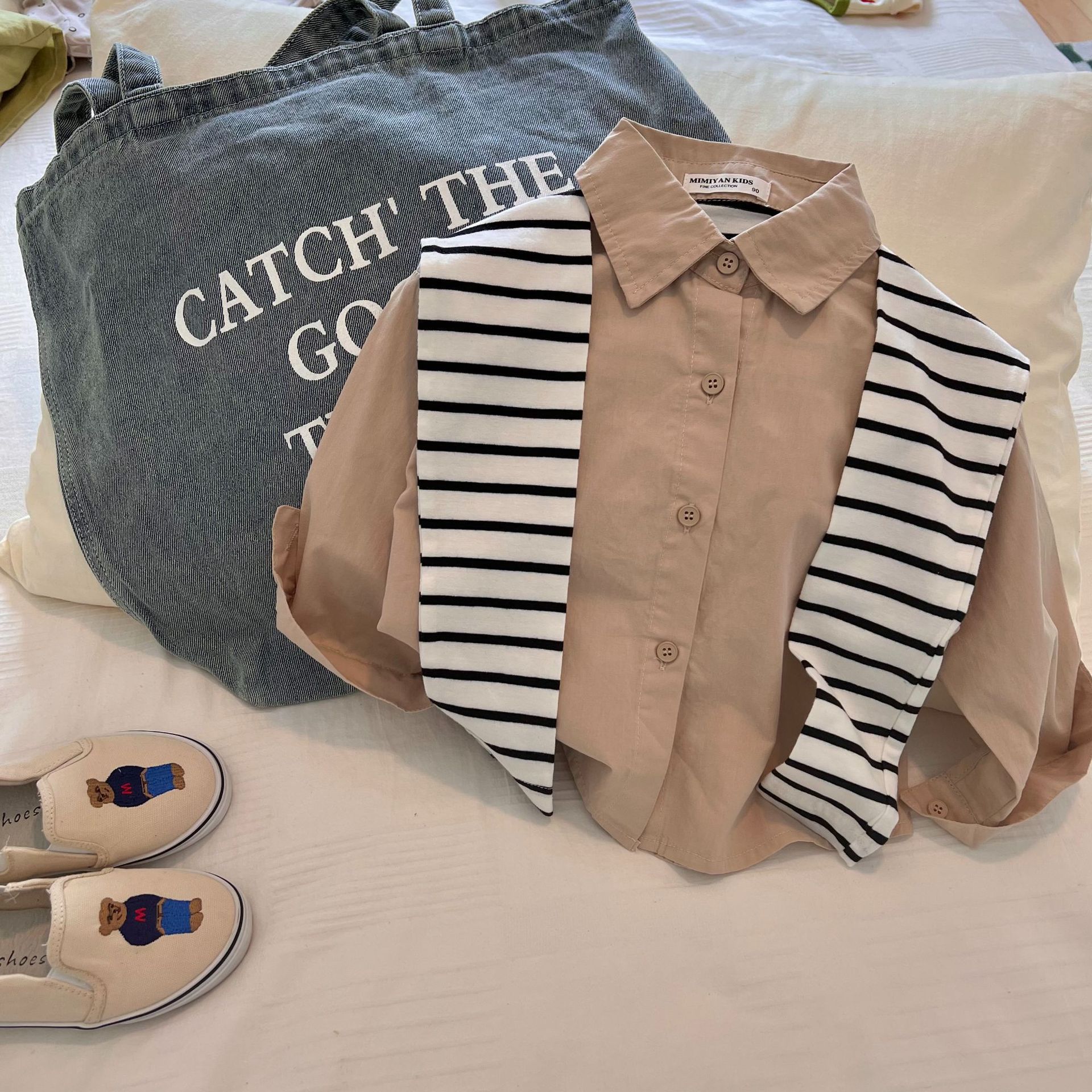 Camisas de niños estrella redonda 2025 otoño nuevo falso dos piezas de ropa de niñas camisa de chale de color sólido personalidad de primavera y otoño bebé