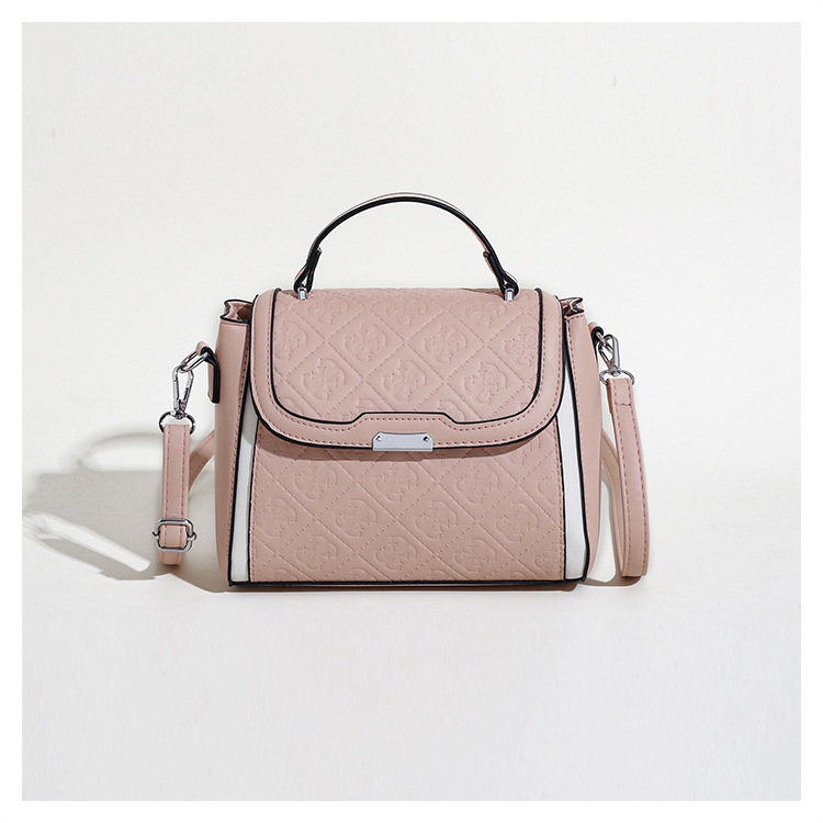 Women's Small Pu Leather Solid Color Lingge Vintage Style Classic Style Magnetic Buckle Crossbody Bag display picture 1