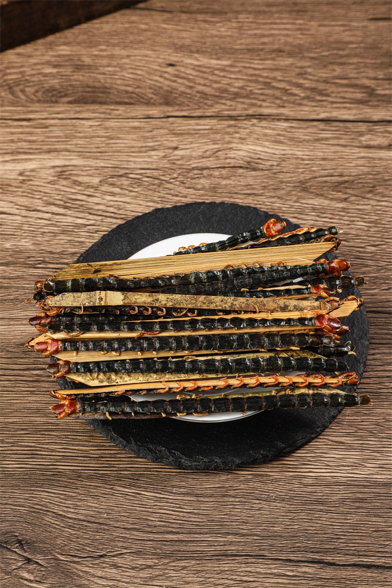 Dried Centipede Wu Gong 500g Whole Dried Scolopendra Subspinipes Mutilans TCM Herbal Material key features