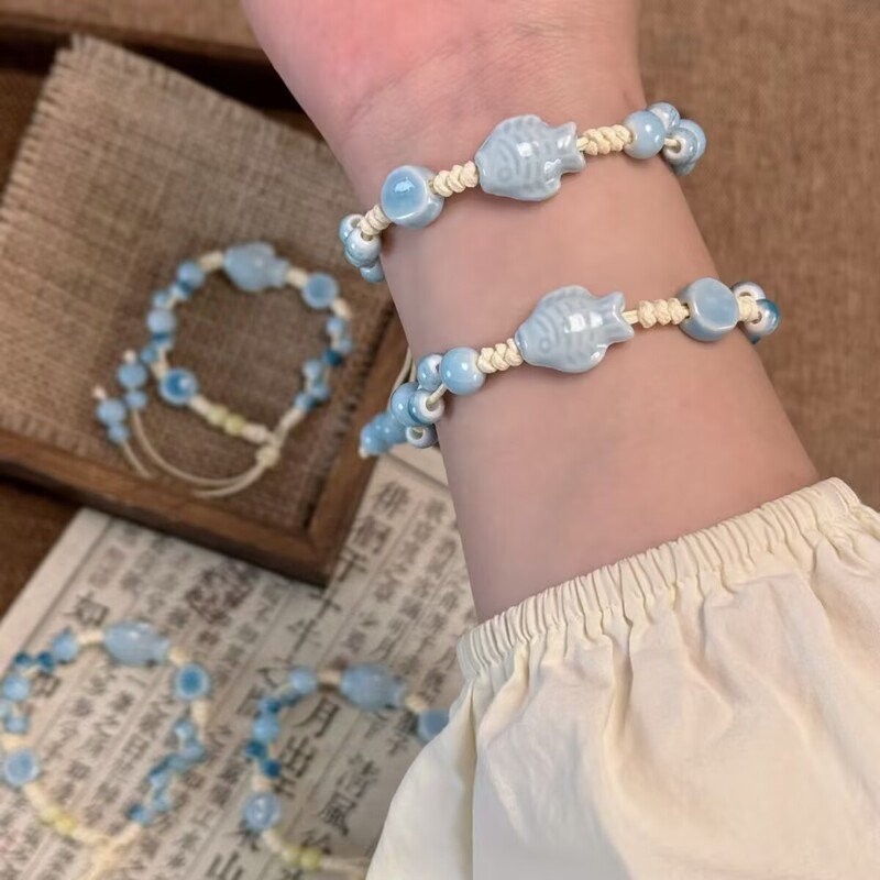 Fresh and Artistic Style Celadon Fish-Shaped Drawstring Ceramic Bracelet, Niche Versatile Bracelet, Holiday Gift for Friends