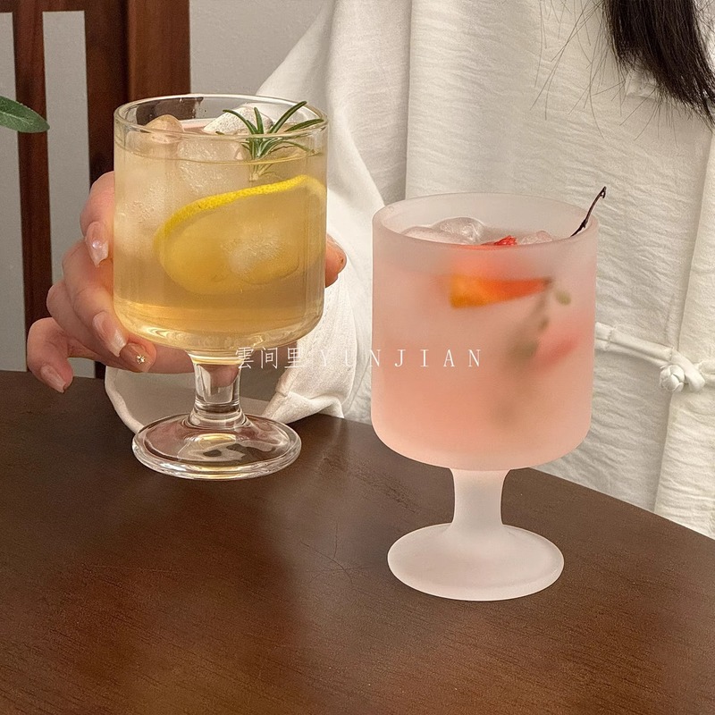 レトロな高見えインハイガラスカップ、アンティークスタイルのコーヒーカップ、ウォーターカップ、ドリンク、高級ジュースカップ、ヨーロピアンスタイル|undefined