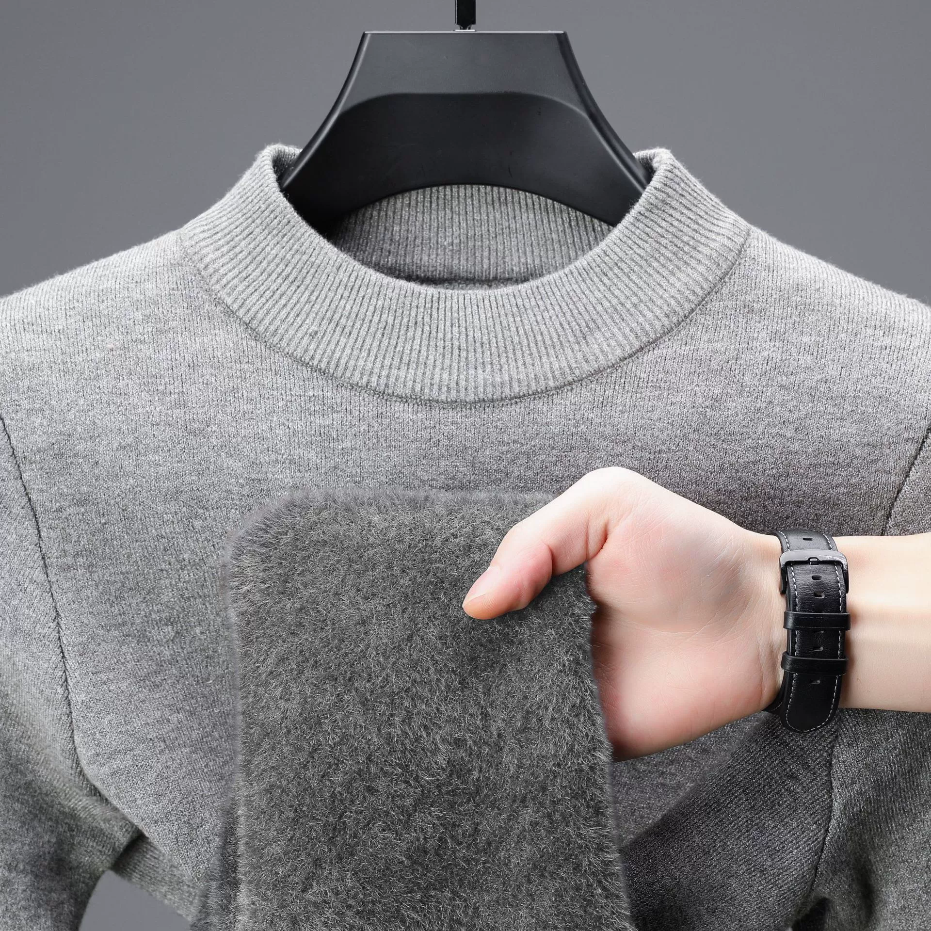 Осенние и зимние новые мужские кардиганы с одним плюшевым кардиганом мужские полугистого воротника с плюшевым толстым, светлым и роскошным вязаным свитером