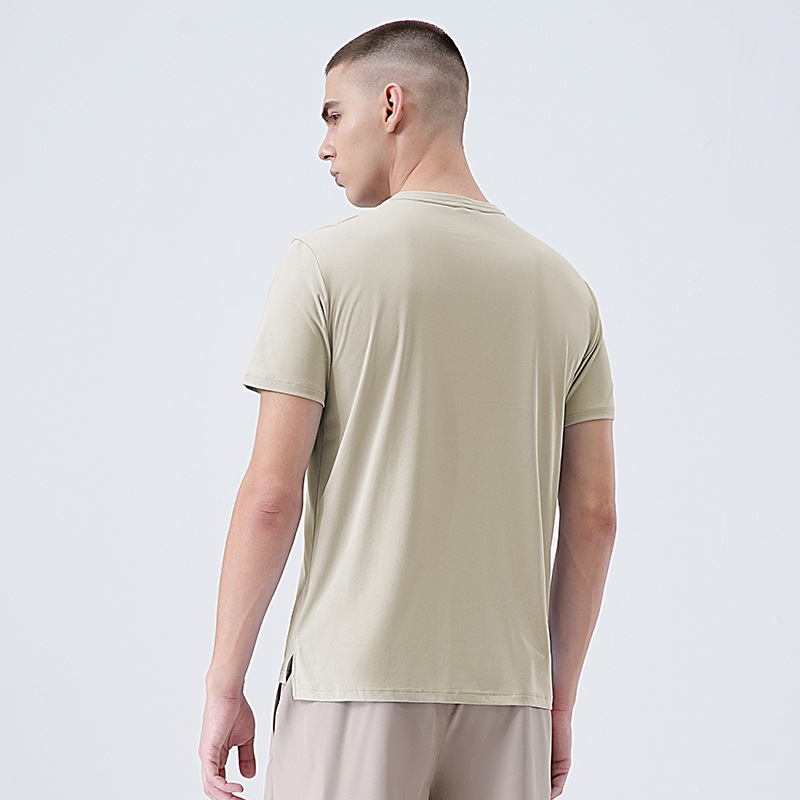 2025 nuevo estilo de seda de hielo sensación fresca camiseta de secado rápido para hombres que absorbe la humedad y transpirable primavera y verano deportes de manga corta fitness correr ropa de secado rápido