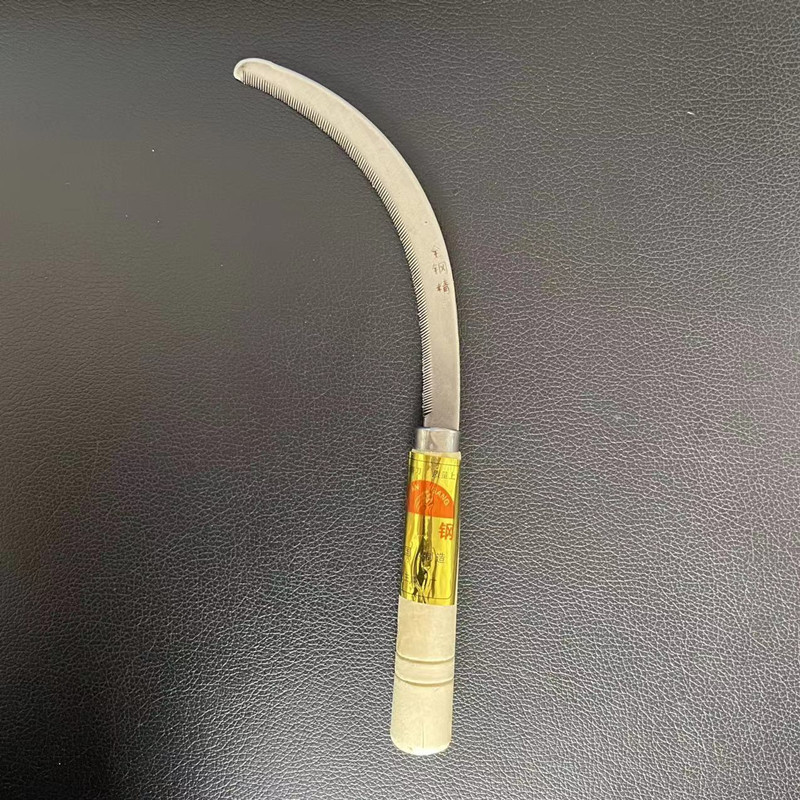 木柄不锈钢镰刀小禾镰锯齿镰刀除草收稻谷短柄锯齿镰批发