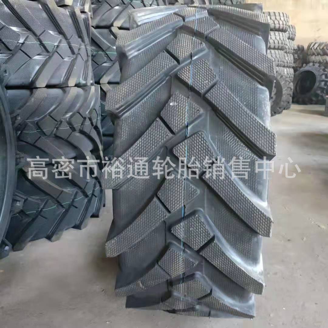 农用工程双用轮胎16/70-20 装载机轮胎405/70-20-24R20 人字花纹