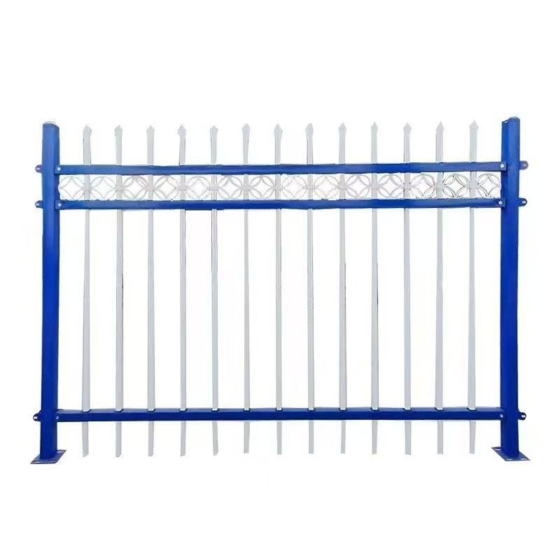 baranda de acero de zinc baranda de hierro forjado cerca de patio exterior cerca de pared de aislamiento cerca de protección de fábrica