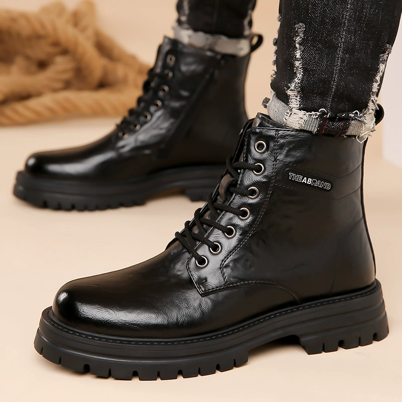 Martens‑style ankle boots, British/English look with side zipper, mid‑length low boots