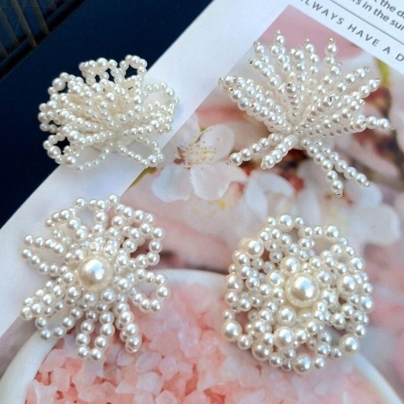 Three-dimensional flower decoration handmade DIY woven pearl cloth clothes wedding decals accessories hair accessories