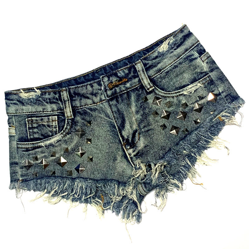 Ultra-Short Rivet Denim Shorts Ultra-Low Waist Hot Pants European and American Punk Style Nightclub Women's Pants with Ripped Hole in Hair Edge Wash Water