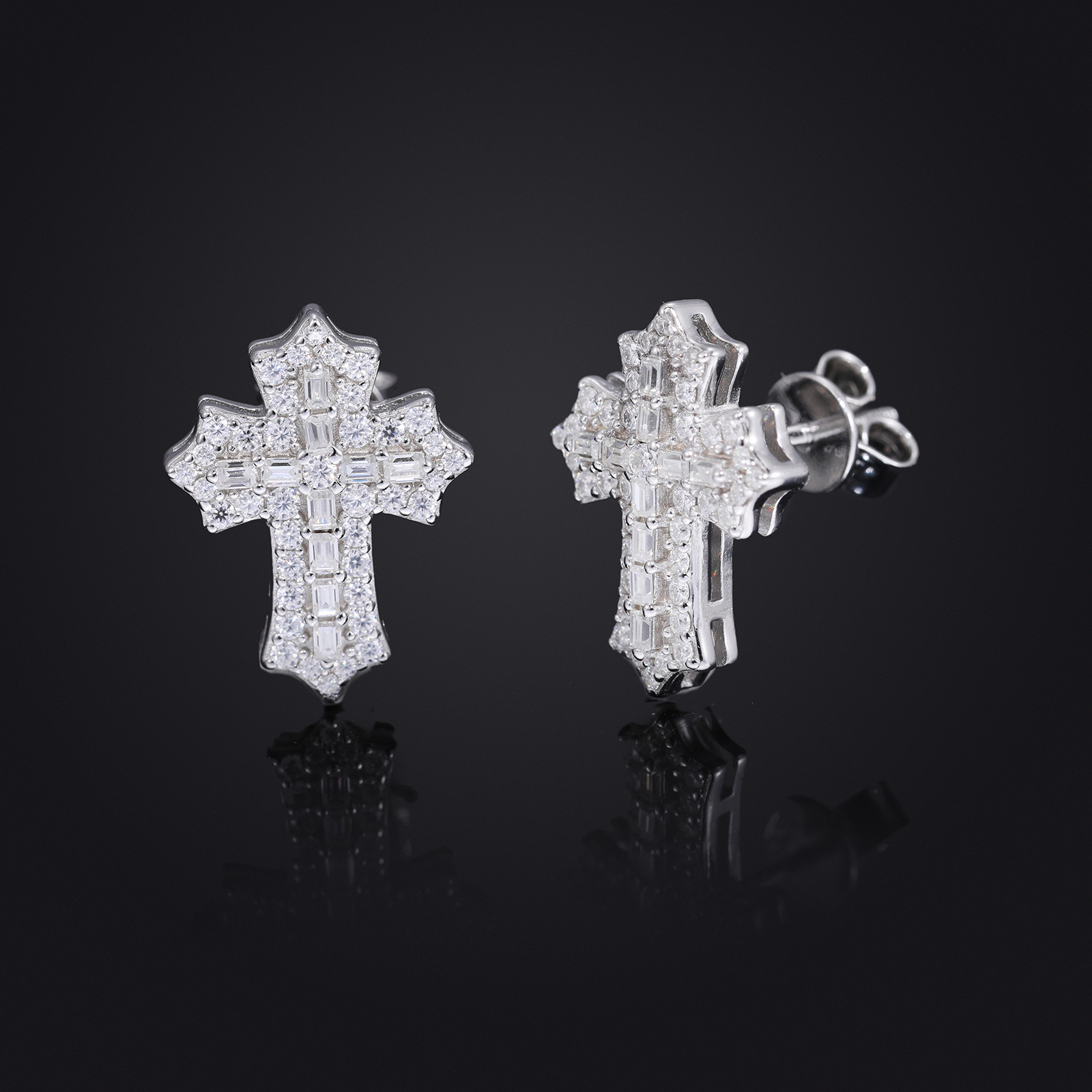 Cross-Border S925 Silver Moissanite Cross Earrings European and American Simple Popular Punk Earrings Fashion Hip-Hop Earrings for Men