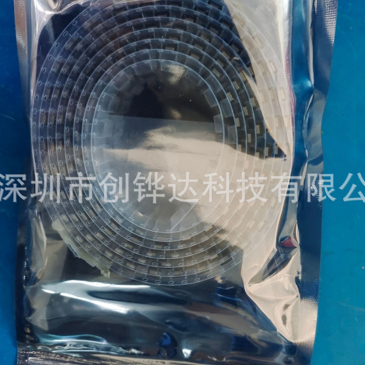 钽电容6TPE330MAP  330UF 6.3V 7.3*4.3*1.8 ESR:25mΩ全新原装现