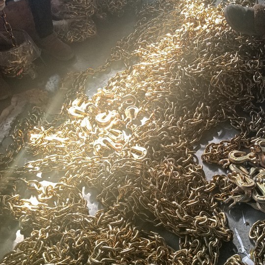 供应各种高强度链条带钩喷塑发黑不锈钢圆环铁链链条