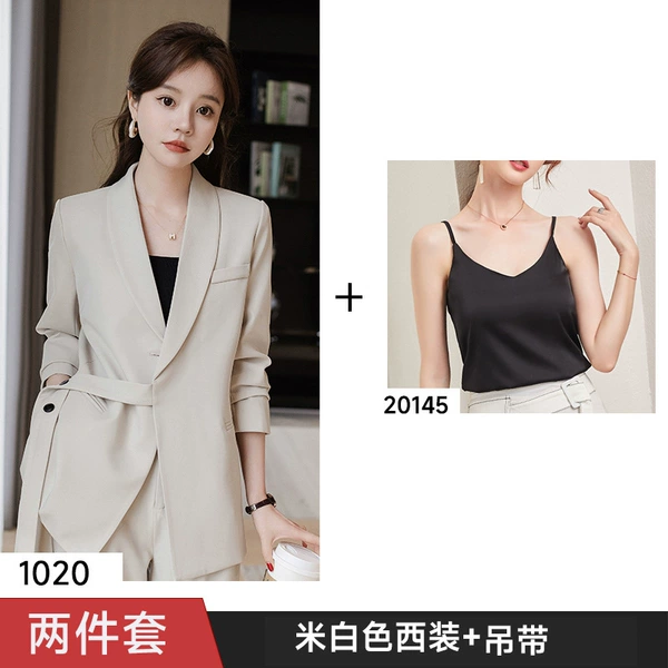Belt, beige black classic suit jacket, lifting effect