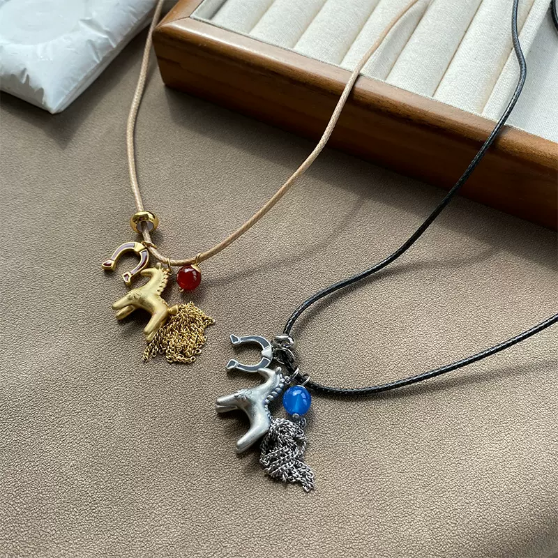 秋冬新款小马桑尼长项链轻奢小众设计高级感时尚简约百搭项链女