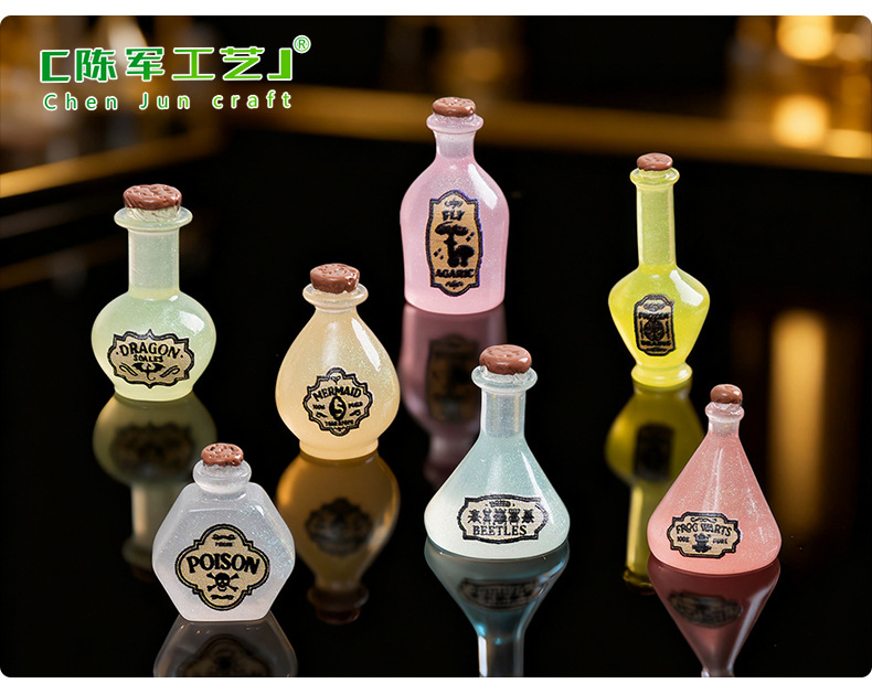 Cross-border New Product Glow-in-the-Dark Magic Potion Bottle Mini Desktop Ornament Dollhouse DIY Decoration Resin Accessories