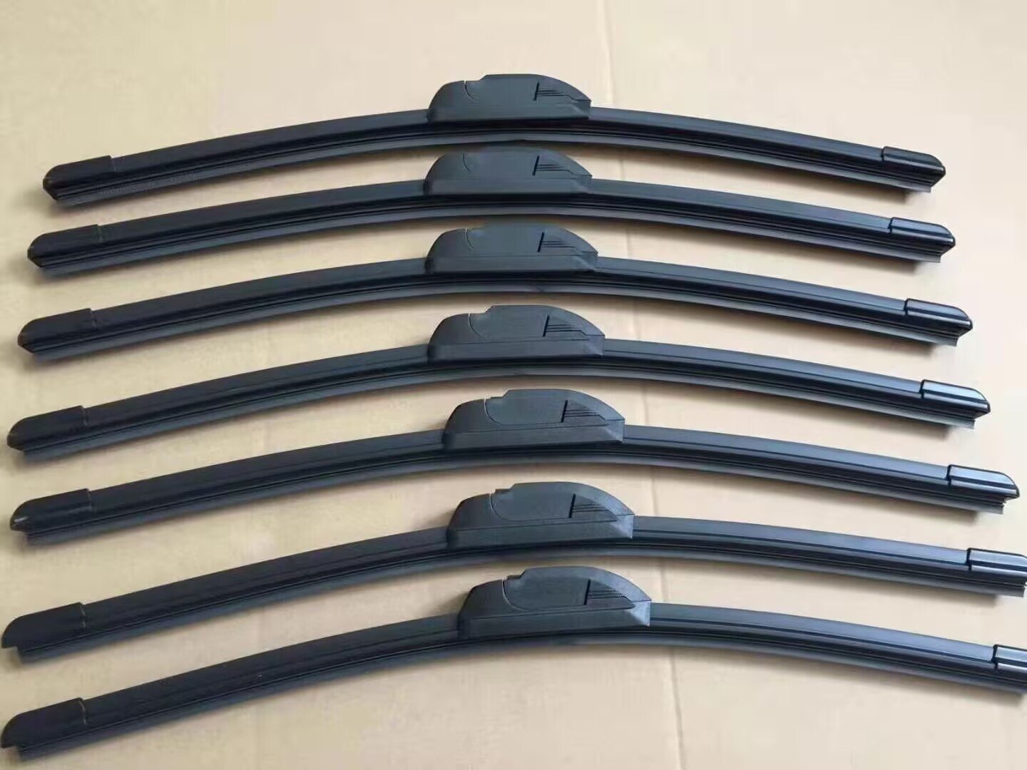 Suitable for all Nissan models, car wipers, wiper blades, high-definition, clean, silent wipers, original car compatible