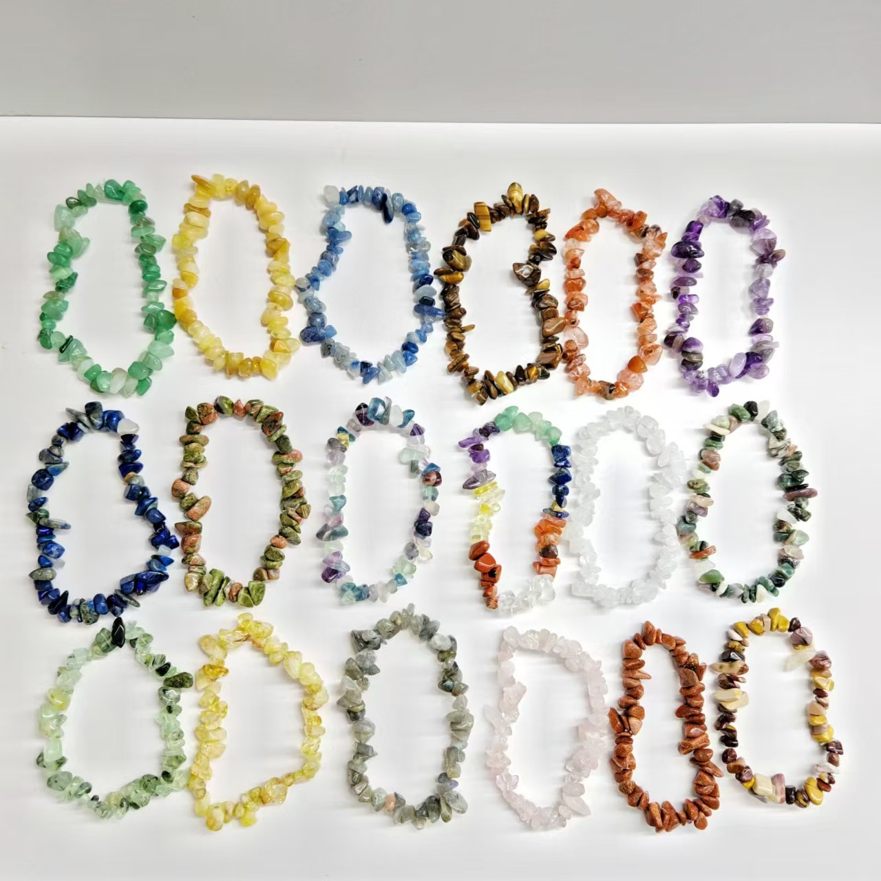 亚马逊新款原石水晶混色不规则碎石手链女士手工制作紫晶手串