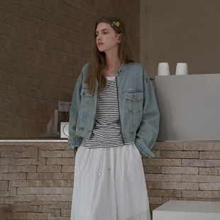 Gny Thirteen Lines Casual Retro Denim Tops 2025 Autumn New Hong Kong Style Round Neck Long Sleeve Top Women B2D6181