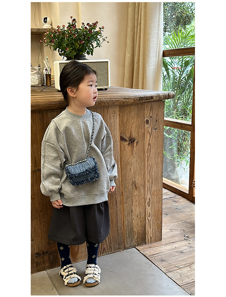 Solid Color Pattern Kid'S Small Denim Solid Color Classic Style Streetwear Square Flip Cover Crossbody Bag