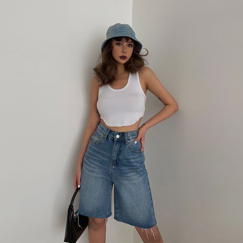 Summer Formal Resurrection Hot Girls Love to Wear Curved Sports Vests to Look Slim and Wear Short Tops for Fitness and Sexiness