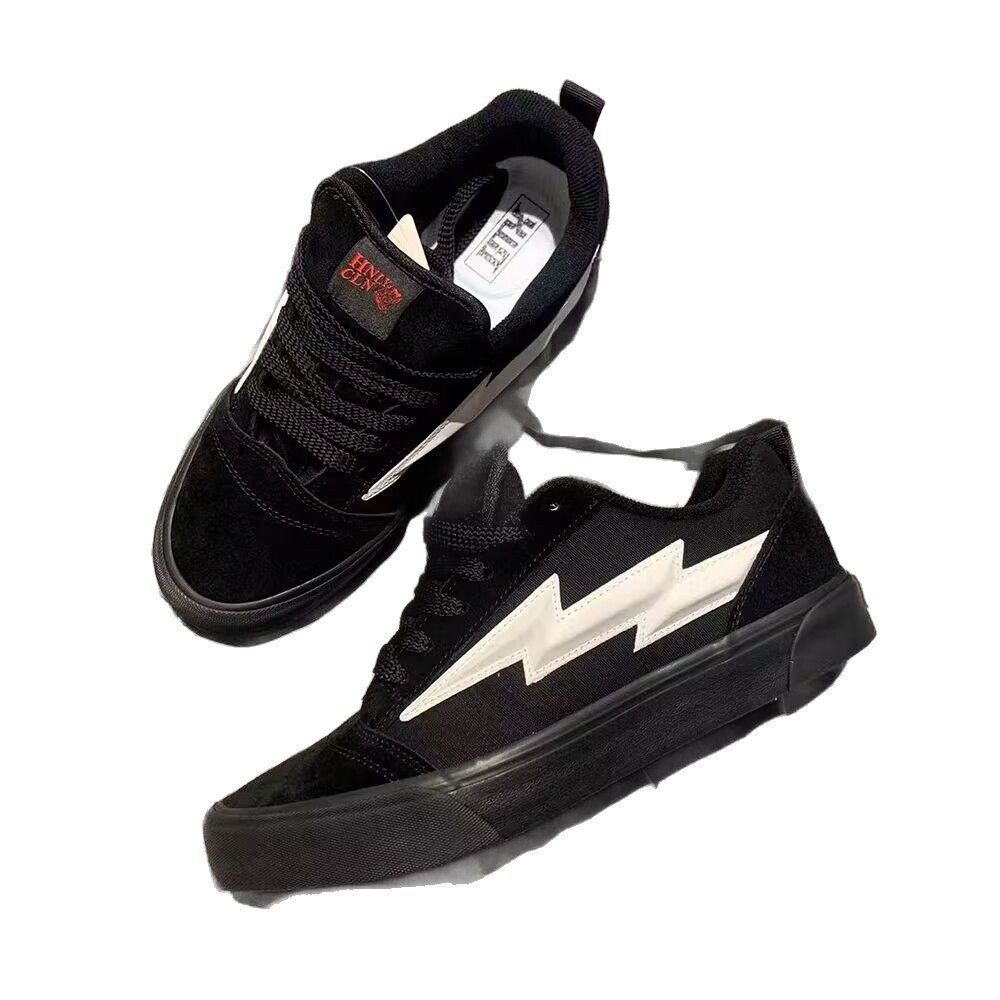 2026 primavera nueva zapatilla relámpago nicho diseño de alta sensación casual universal zapatillas de skate estudiantes zapatos blancos pequeños