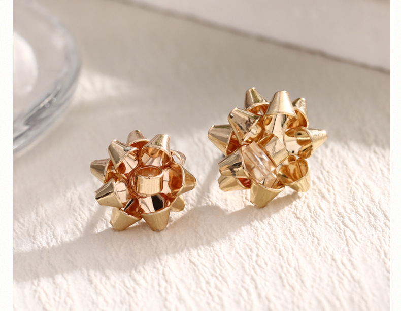 Bow Knot, Snowflake, Elk Pattern Women's Gender 1 Pair Cute Christmas Bow Knot Snowflake Elk Enamel Plating Alloy Ear Studs