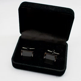 领带夹;袖扣;胸针