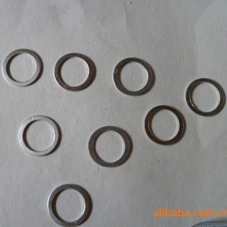 专业生产各样的铝垫片.紫铜垫平质量保证厂家自销价格优惠