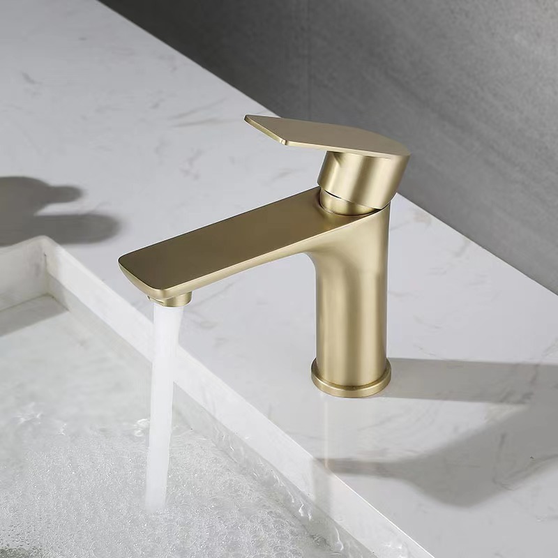 Wholesale stainless steel basin faucet bathroom hot and cold flat plate single hole wash basin washbasin basin faucet