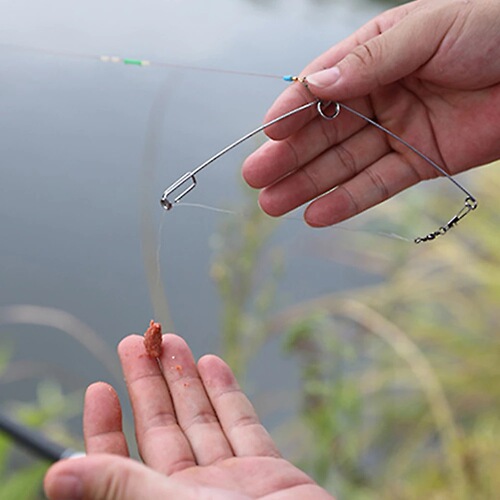 Automatic fishing device, stainless steel ejector, lazy fish hook, fishing net fishing accessories, automatic fishing device