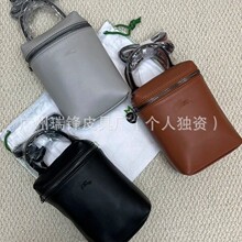 ��Ʒ�|��肺��Ӱ�ŮţƤ����б�����Ƥ�֙C������μ�б���Ů��