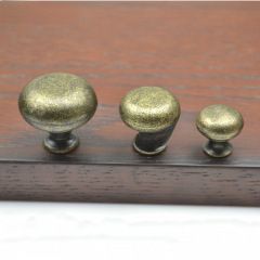 Antique-style Chinese green bronze pull handle furniture cabinet door drawer single hole round handle American retro distressed small pull handle
