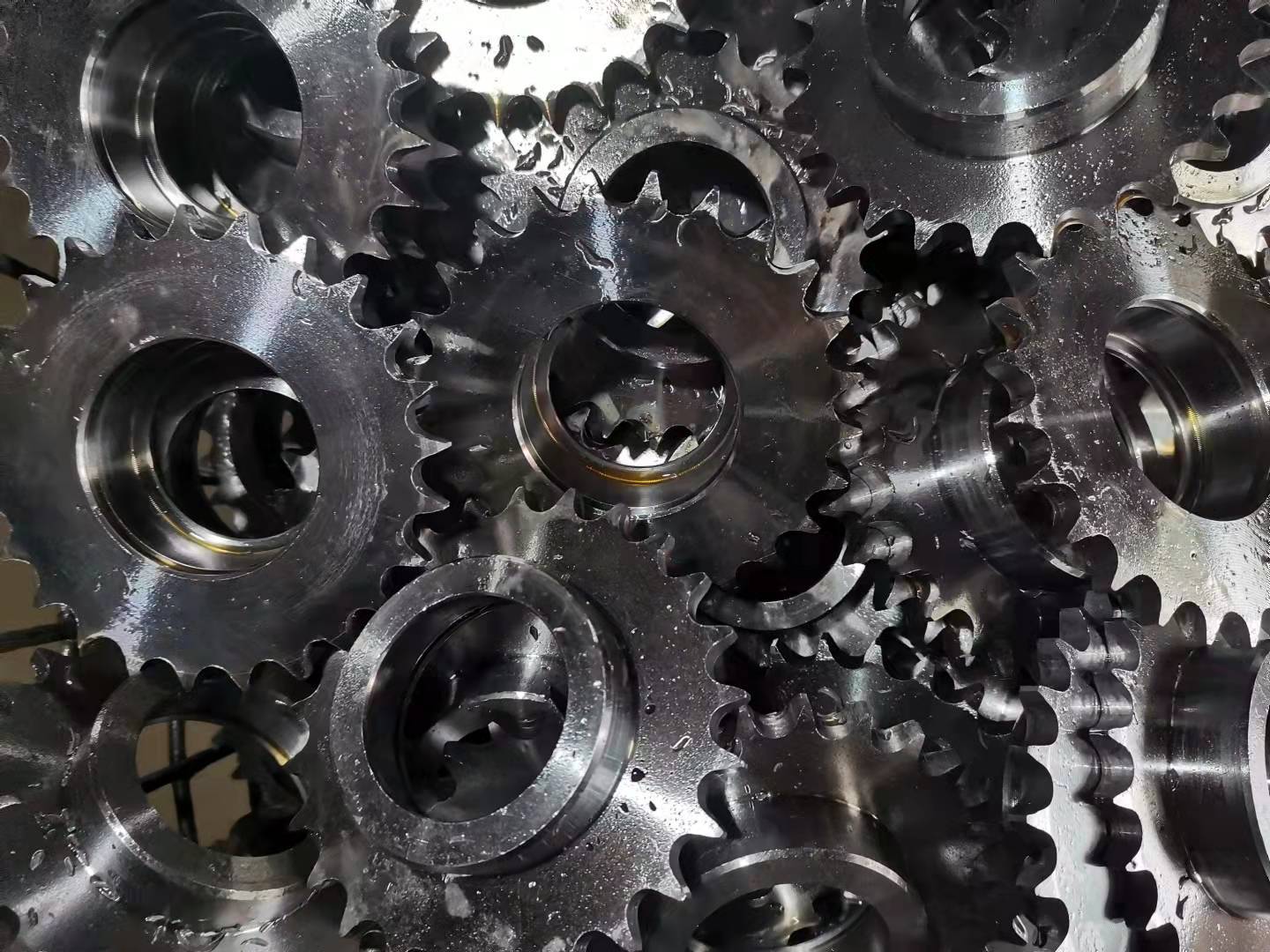 齿轮  链轮 M型同步带轮 链轮厂家  6分链轮 非标链轮碳钢链轮