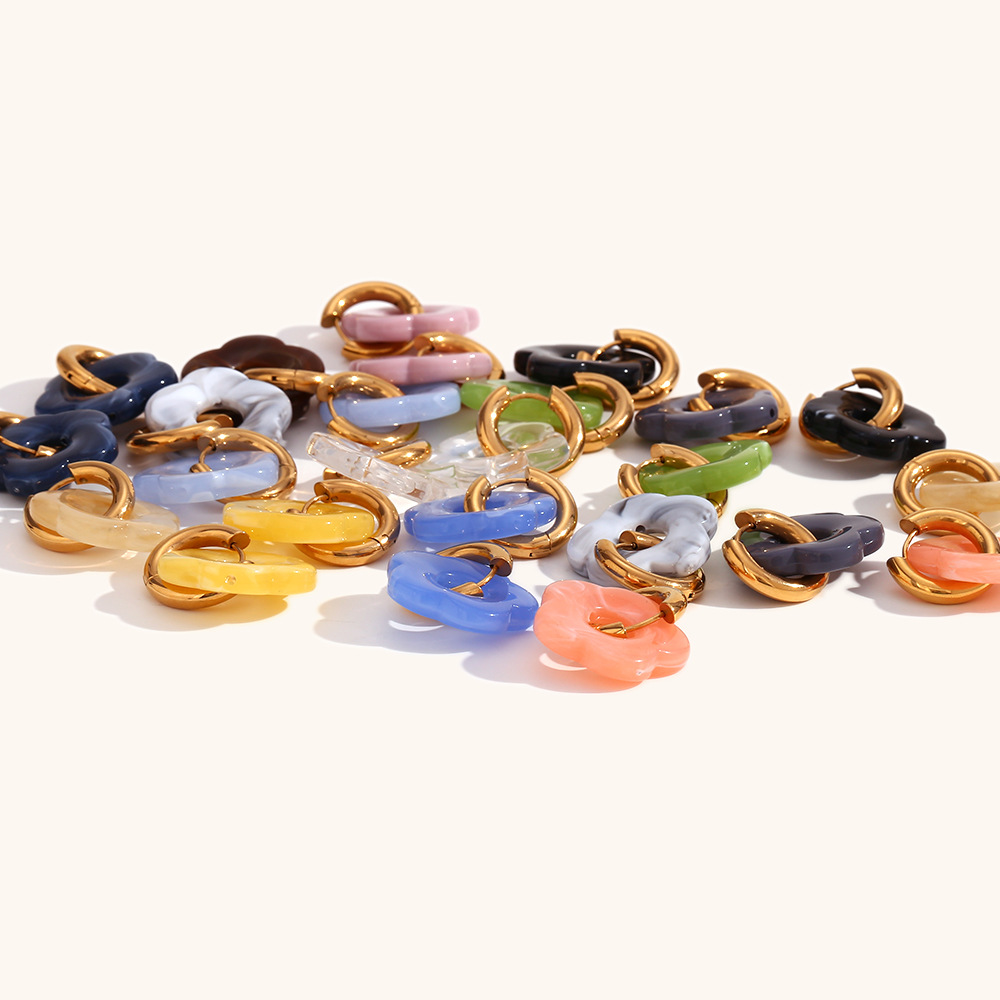 16g Weight 0.03µm-0.05µm Gold Plating Thickness PVD Coated Gold Plating Process 304 Stainless Steel Ear Needle Material 18K Real Gold Plated Plating Material Stone-Free Inlay Material Drop Earrings Classification 18K Gold Plating Color 1 Pair Quantity Holiday, Daily Occasion 304 Stainless Steel Material Flower Pattern Women's Gender Vacation Style Waterproof Non Tarnish, Plating Craft PVD Coated Real Gold Plated 18K Gold Flower Stainless Steel Vacation Waterproof Non Tarnish Drop Earrings 1
