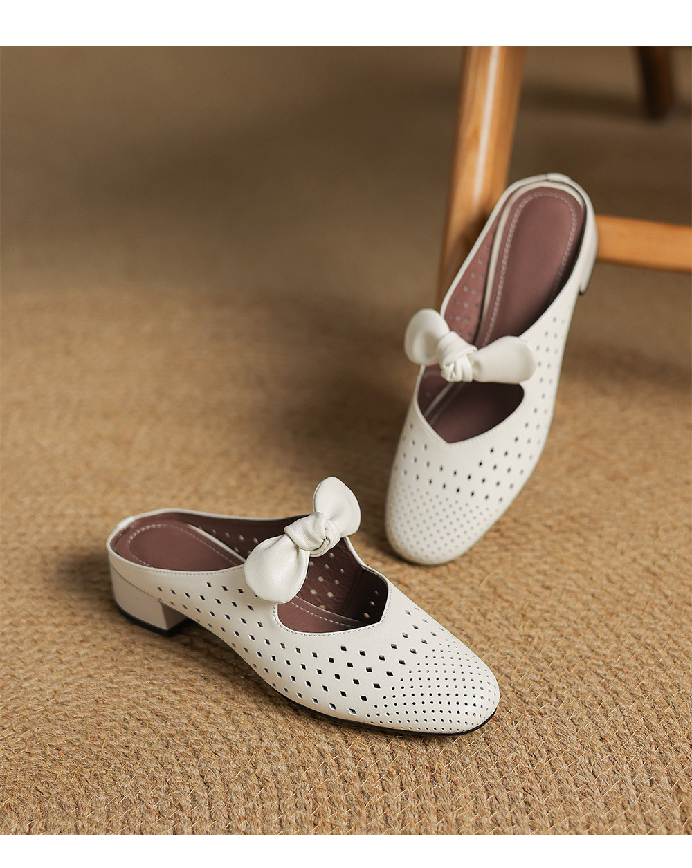 Dép sandal nữ da bò đục lỗ mũi kín quai hậu gót thấp — Màu hồng chi tiết 17