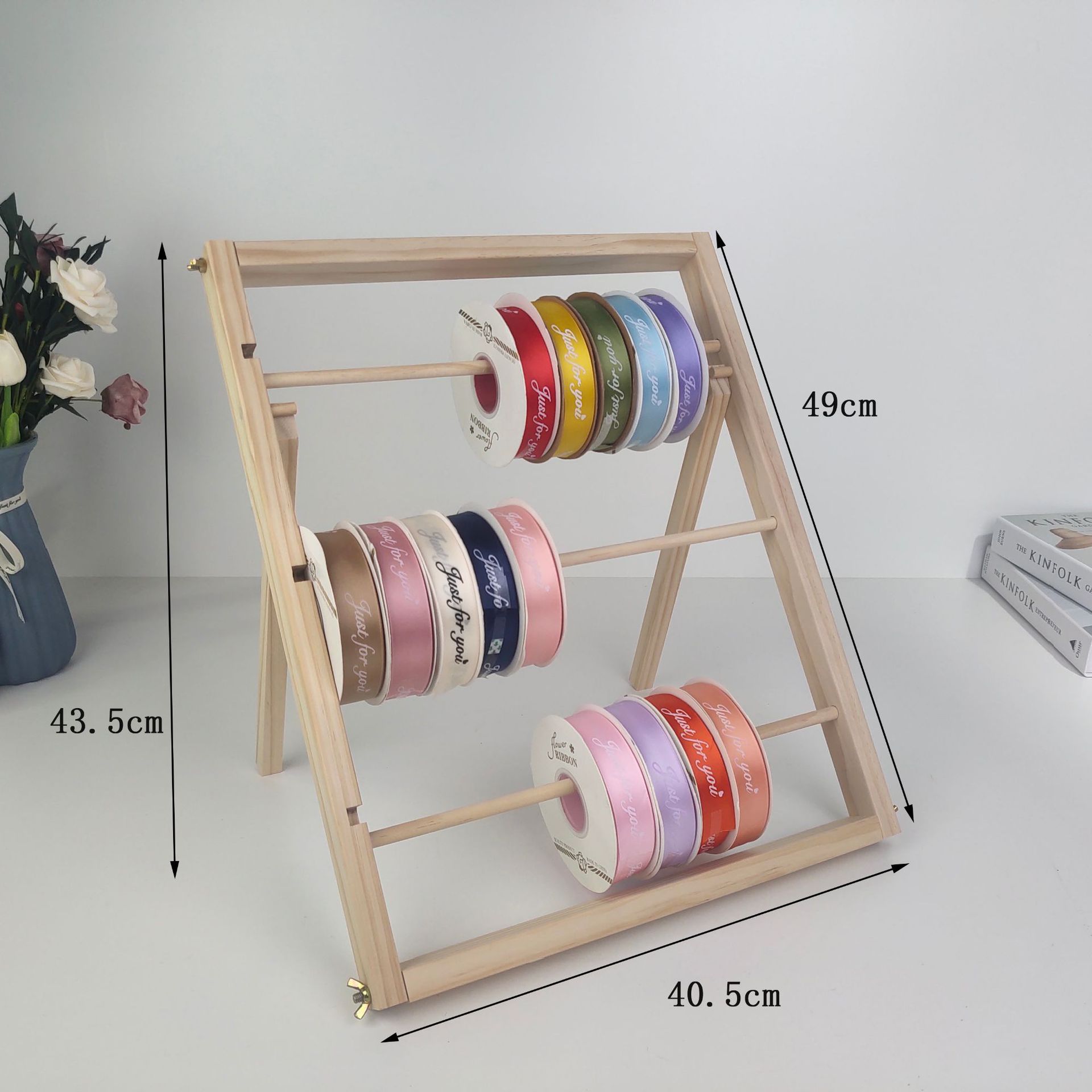 Estante de exhibición de almacenamiento de cinta de madera nueva lana tejida de madera maciza estante de almacenamiento tienda de flores tienda de pasteles estante de cinta en stock