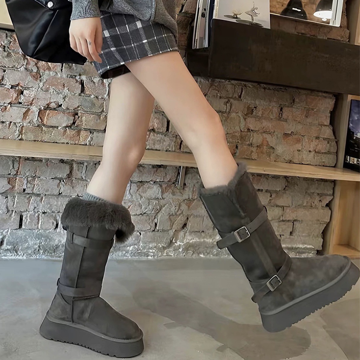 Winter insulated keep warm high boots platform