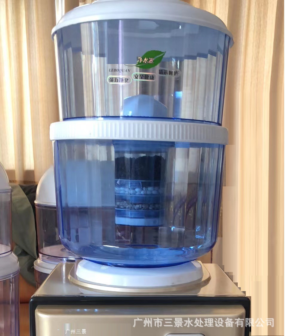 Dispensador de agua Cubo de purificación de agua del grifo del hogar filtro de agua bebida directa puede ser equipado con varios estilos dispensador de agua purificador de agua