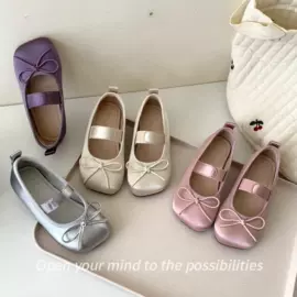 童皮鞋;童凉鞋;水晶/水钻鞋