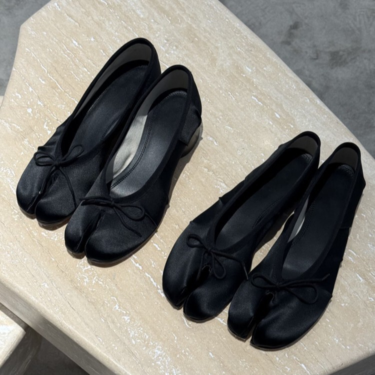 In-Stock Sheepskin Version~French-Style Bowknot Split-Toe Ballet Flats for Women, Versatile Shallow-Mouth Satin Block Heel Pig-Toe Shoes In-Stock Sheepskin Version~French-Style Bowknot Split-Toe Ballet Flats for Women, Versatile Shallow-Mouth Satin Block Heel Pig-Toe Shoes