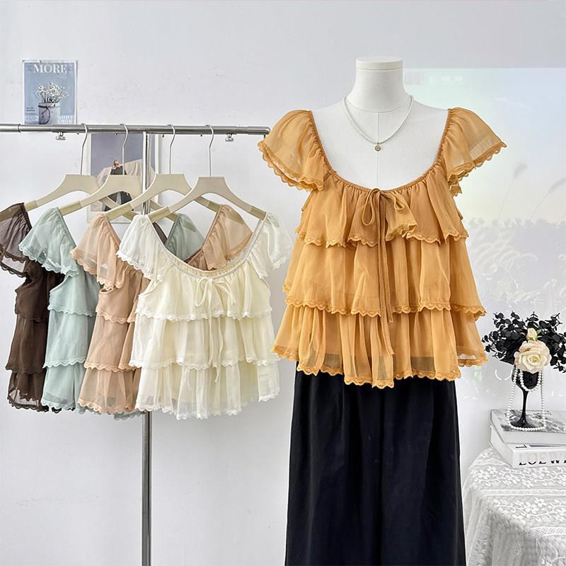 Korean-Style Sweet Lace Patchwork Ruffle Sleeve Blouse for Women, Spring 2026 Fashion, Age-Reducing Loose Pullover Top
