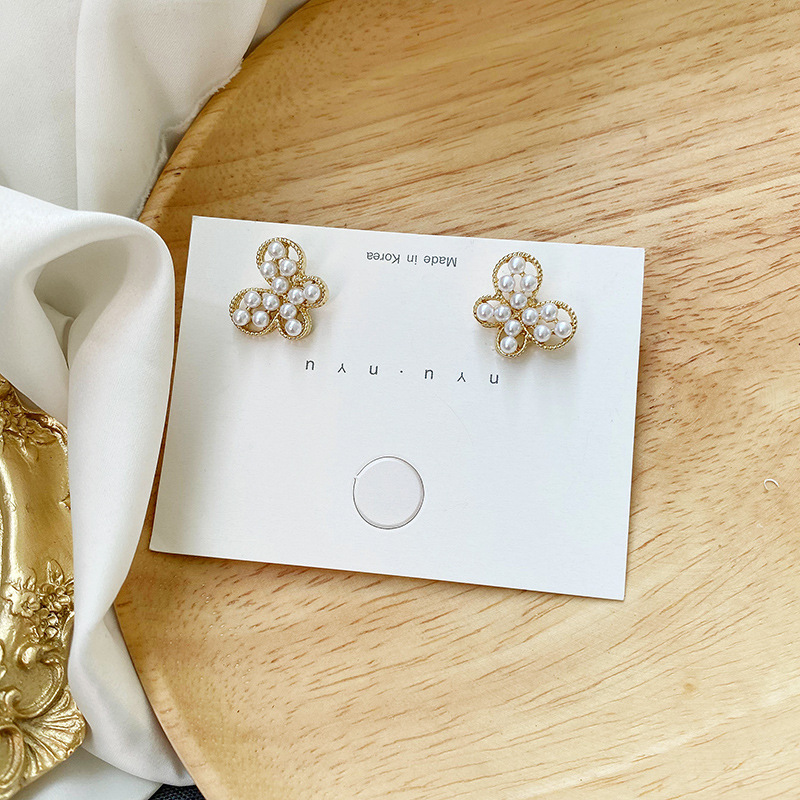 Korean style small hollow pearl butterfly earrings