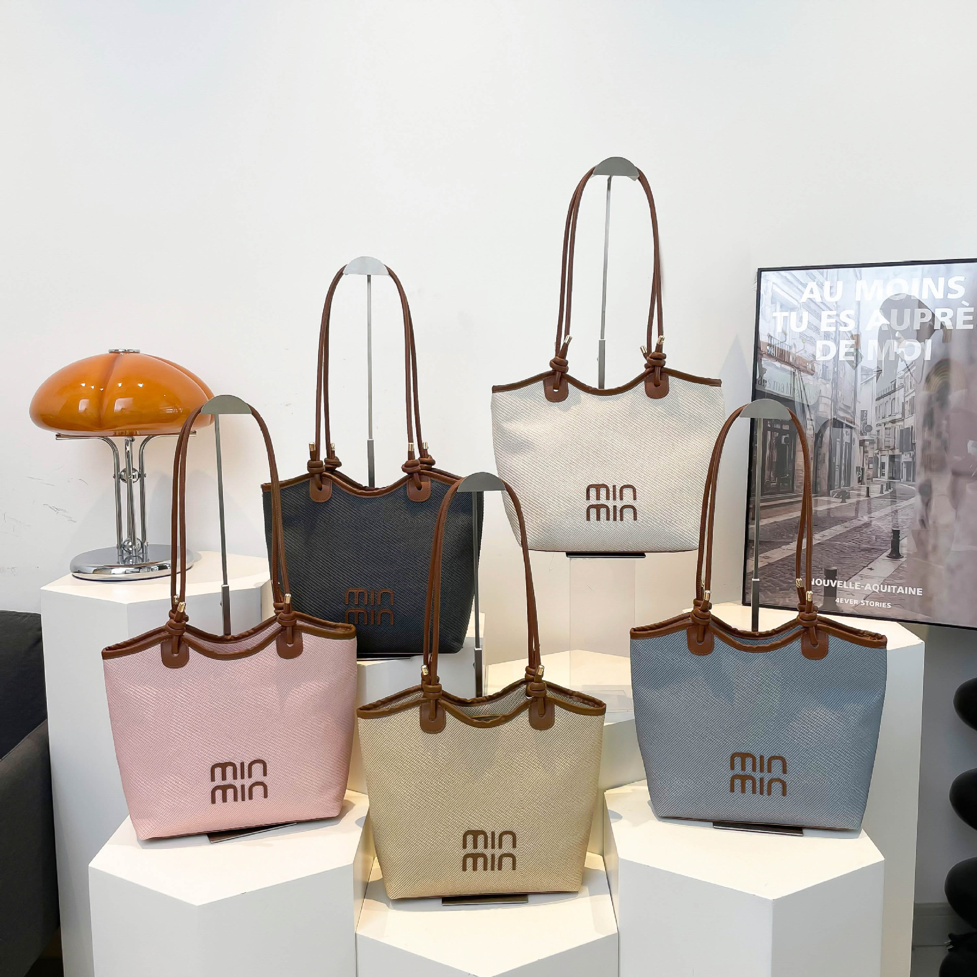 Transfronterizos al por mayor moda simple de viaje a la oficina brazo bolso de hombro de gran capacidad de color sólido bolso de mujer