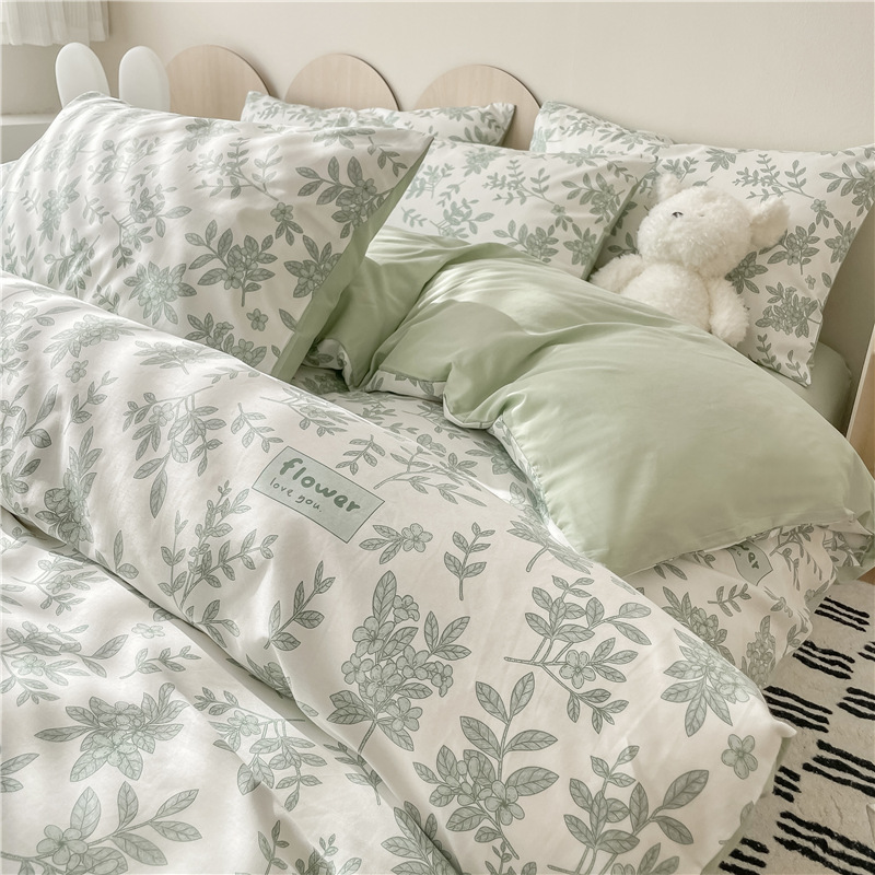 Cama de algodón de cuatro piezas 100 cubierta de sábanas de algodón cubierta de sábanas de dormitorio de estudiantes de tres piezas con camas Kasa4