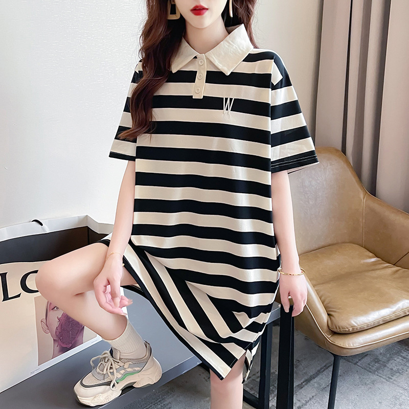 Short-sleeved T-shirt Women's Summer 2024 Embroidered Llip Top Academy Style Japanese and Korean Casual POLO Collar Loose plus size Women's Clothing
