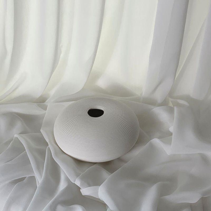 Blanco florero de cerámica decoración, llano quema, estilo silencioso, casa modelo habitación, Sala estar, antiguo estante decoración, decoración suave