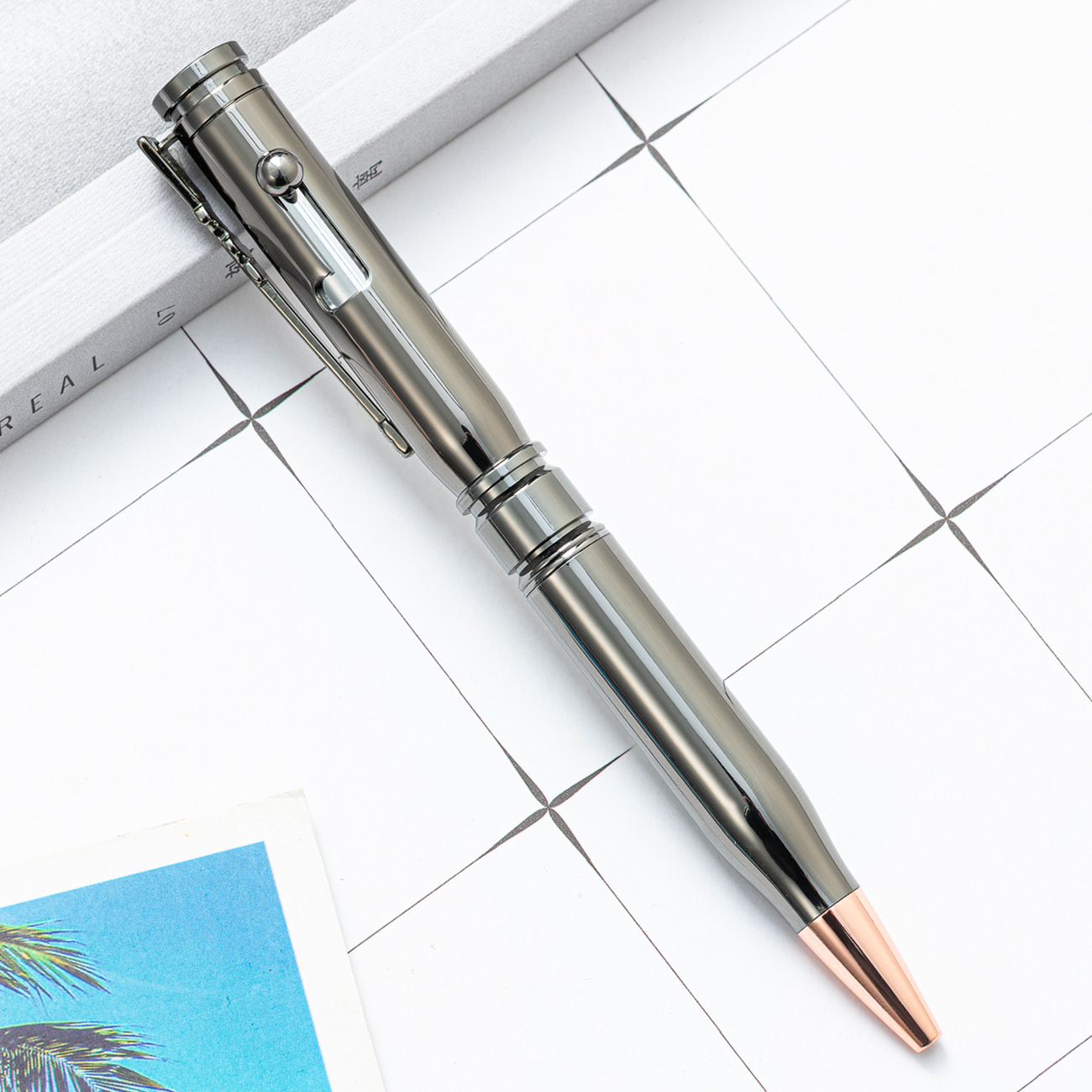 Bolígrafo de bola de metal creativo bolígrafo de bala bolígrafo de escritorio bolígrafo táctico de defensa multifuncional al aire libre