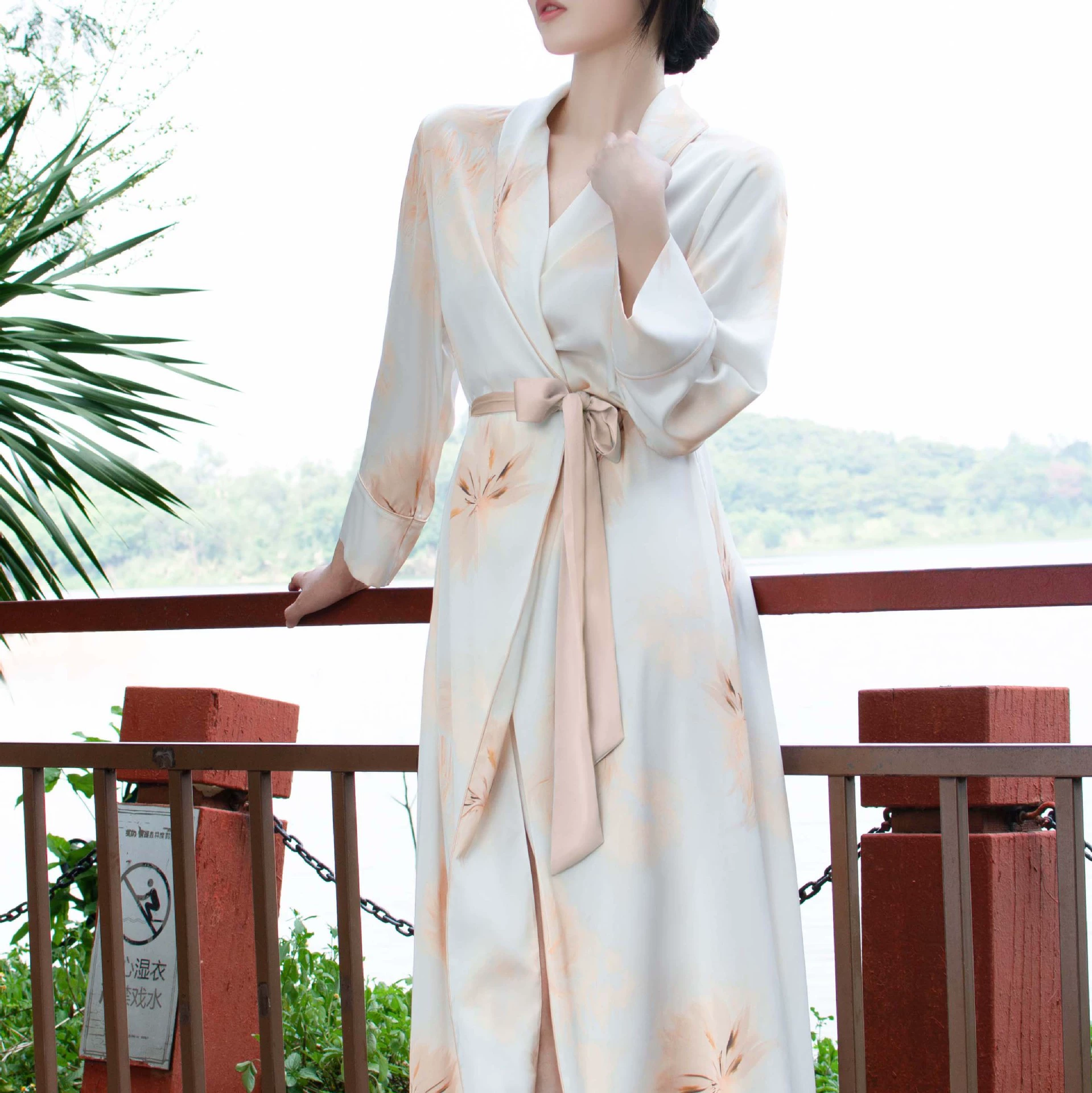 Silk silky bathrobe, pijama, high-quality style